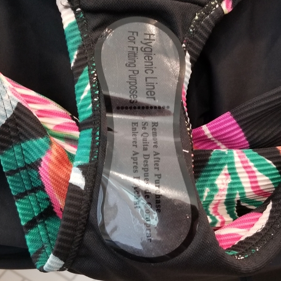 Time & Tru 3-pc Swim Suit, NWT (2 Tops/1 Bottom) - Picture 3 of 3